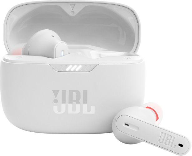 JBL Tune 230NC TWS True Wireless Earbuds in White in Brand New condition