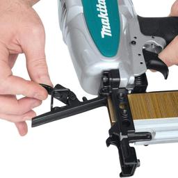Makita AT1150A 7/16" Medium Crown Stapler 16 Ga.