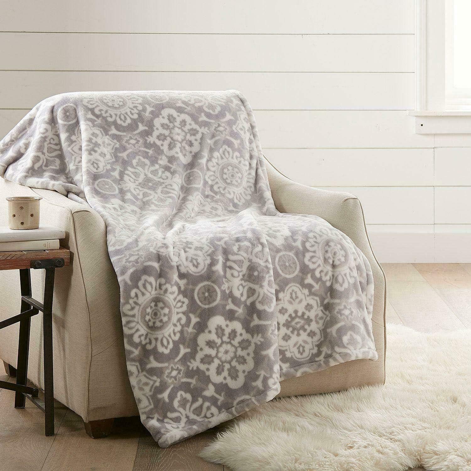 Member's Mark Oversized Lounge Throw 60in x 70in