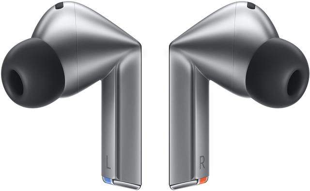 https://cdn.reebelo.com/pim/products/P-SAMSUNGGALAXYBUDS3PRO/SIL-image-3.jpg